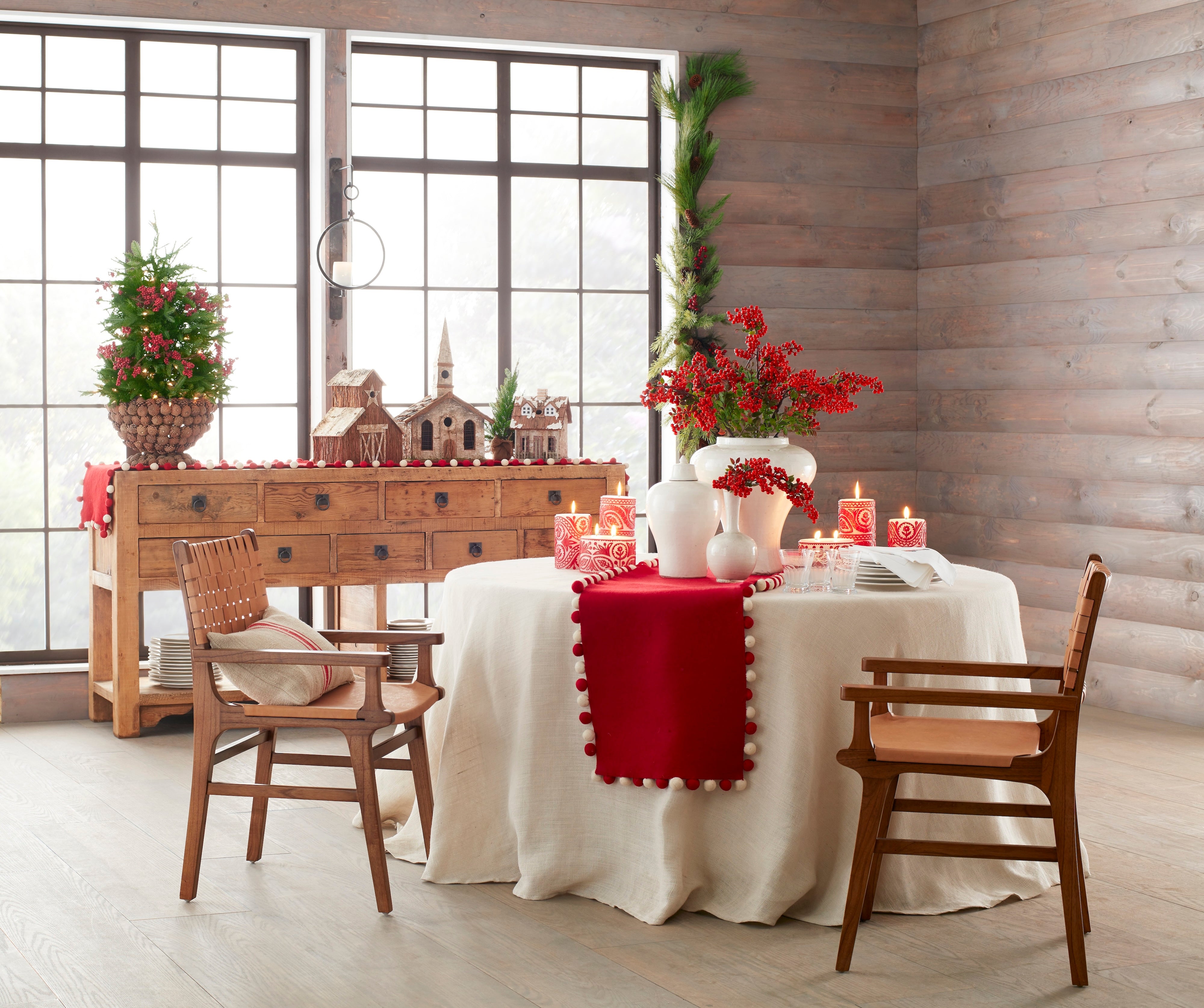 Holiday_Dining_Room2.jpg