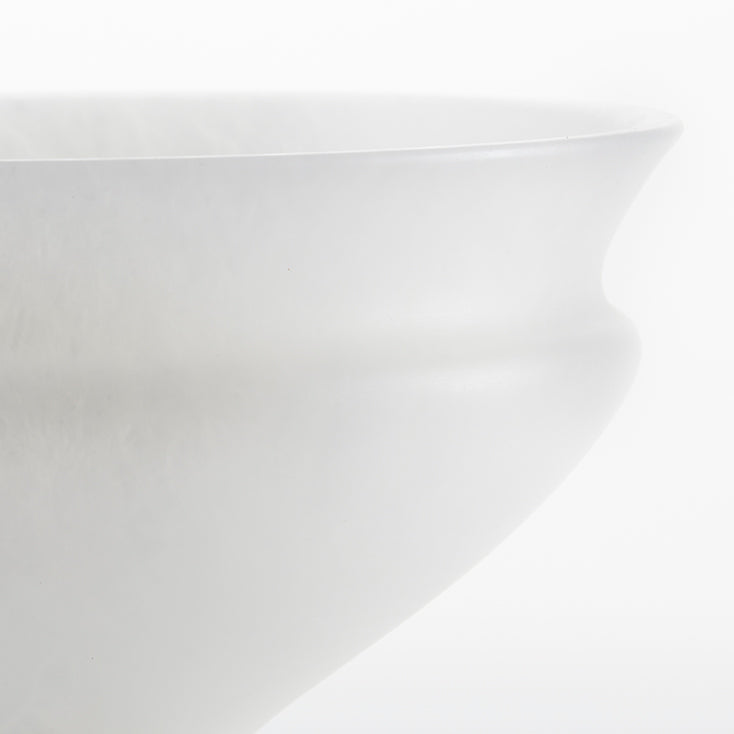 Piedistallo Alabaster Shaped Bowl