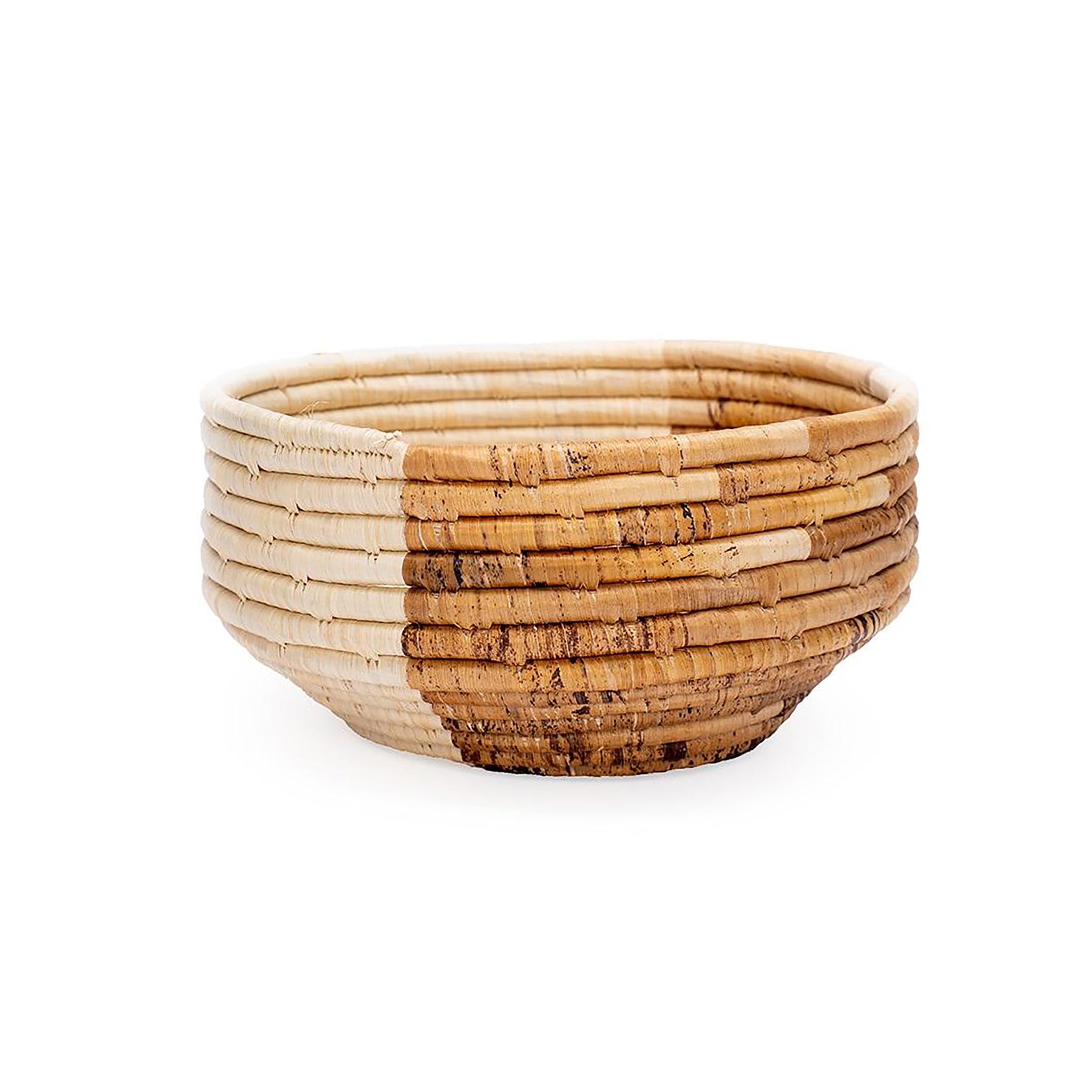 Eclipse Banana Leaf Woven Round Bowl 10"