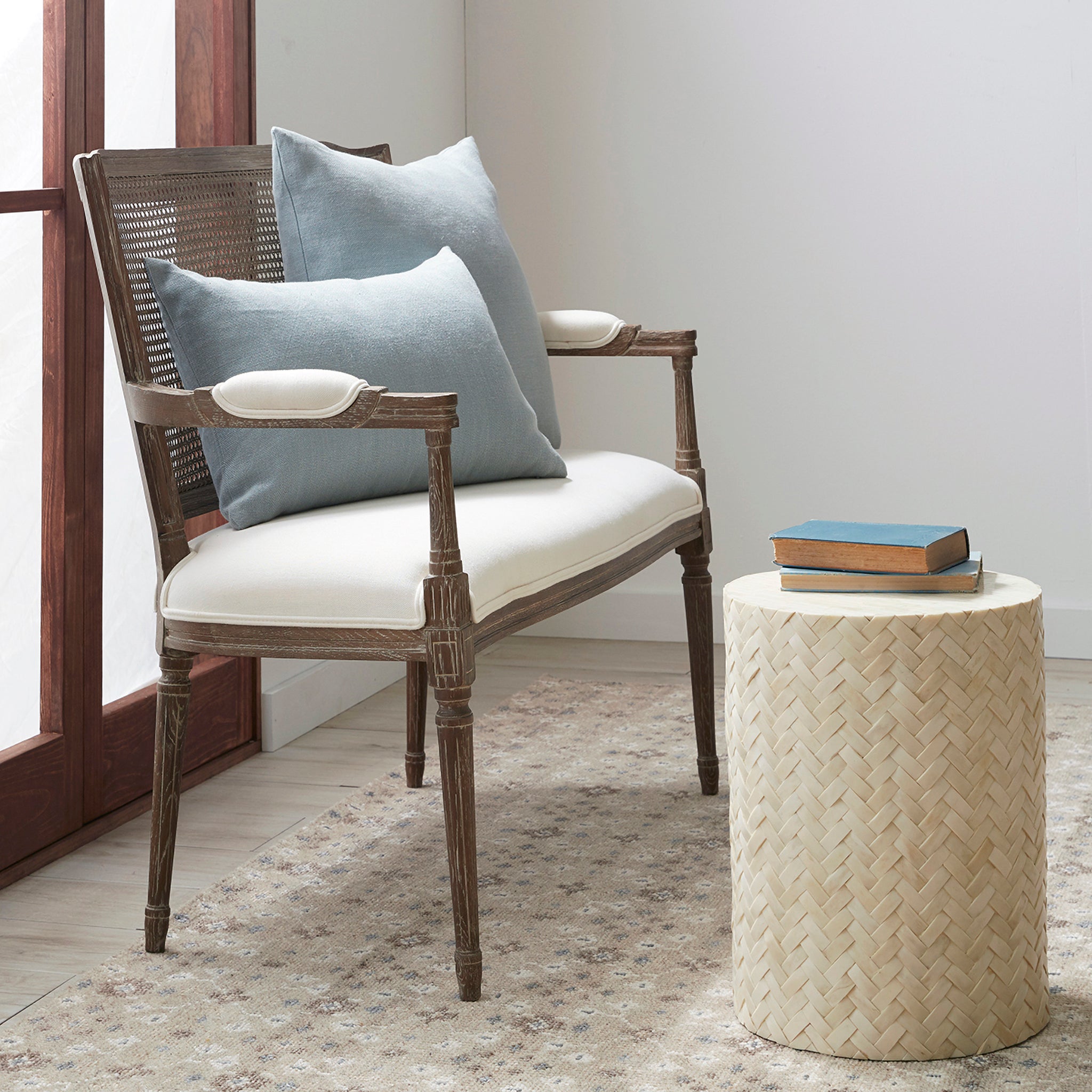 Waltonian Weave Stool