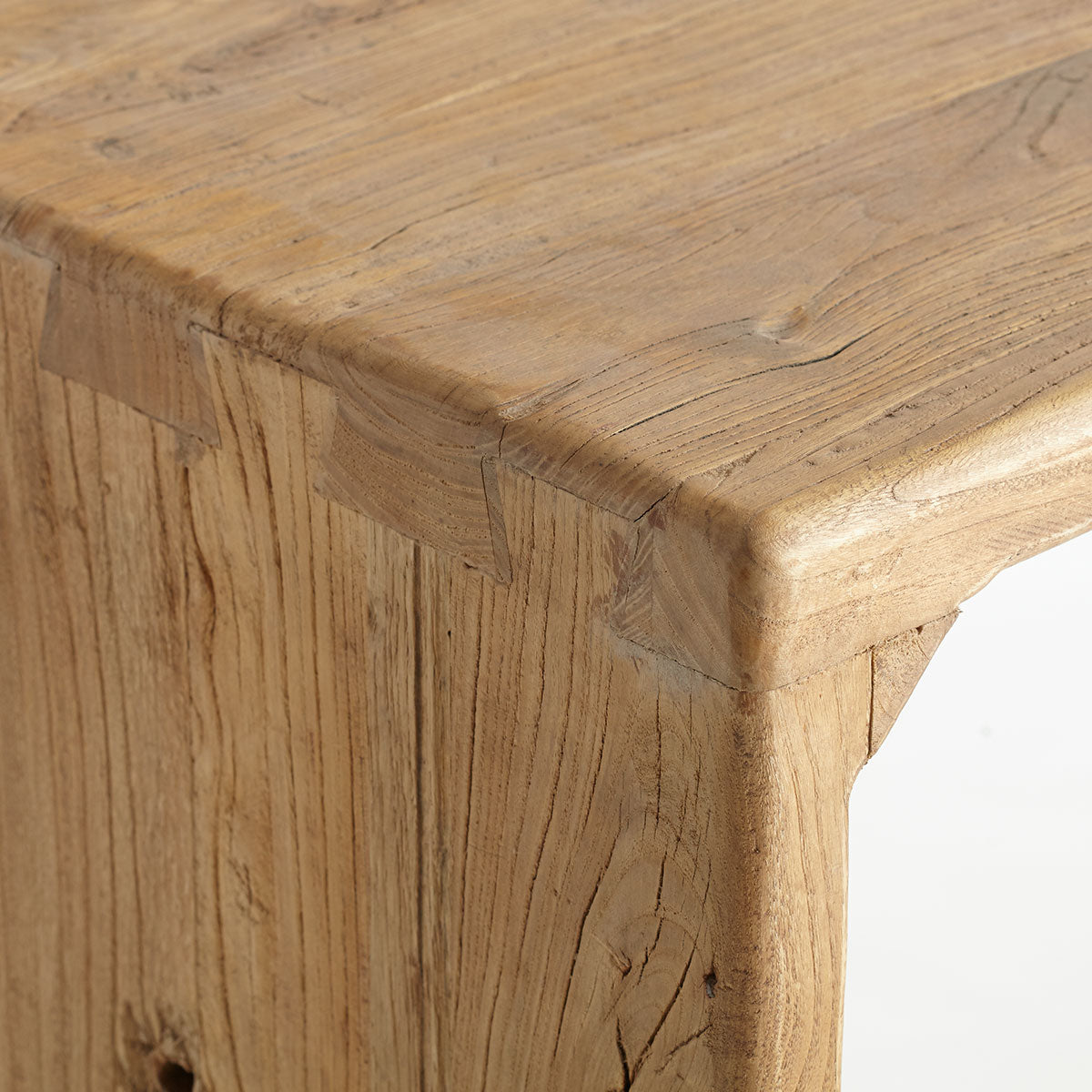 Rustic Console Table – Close-up of corner, visible wood grain, dovetail joints.