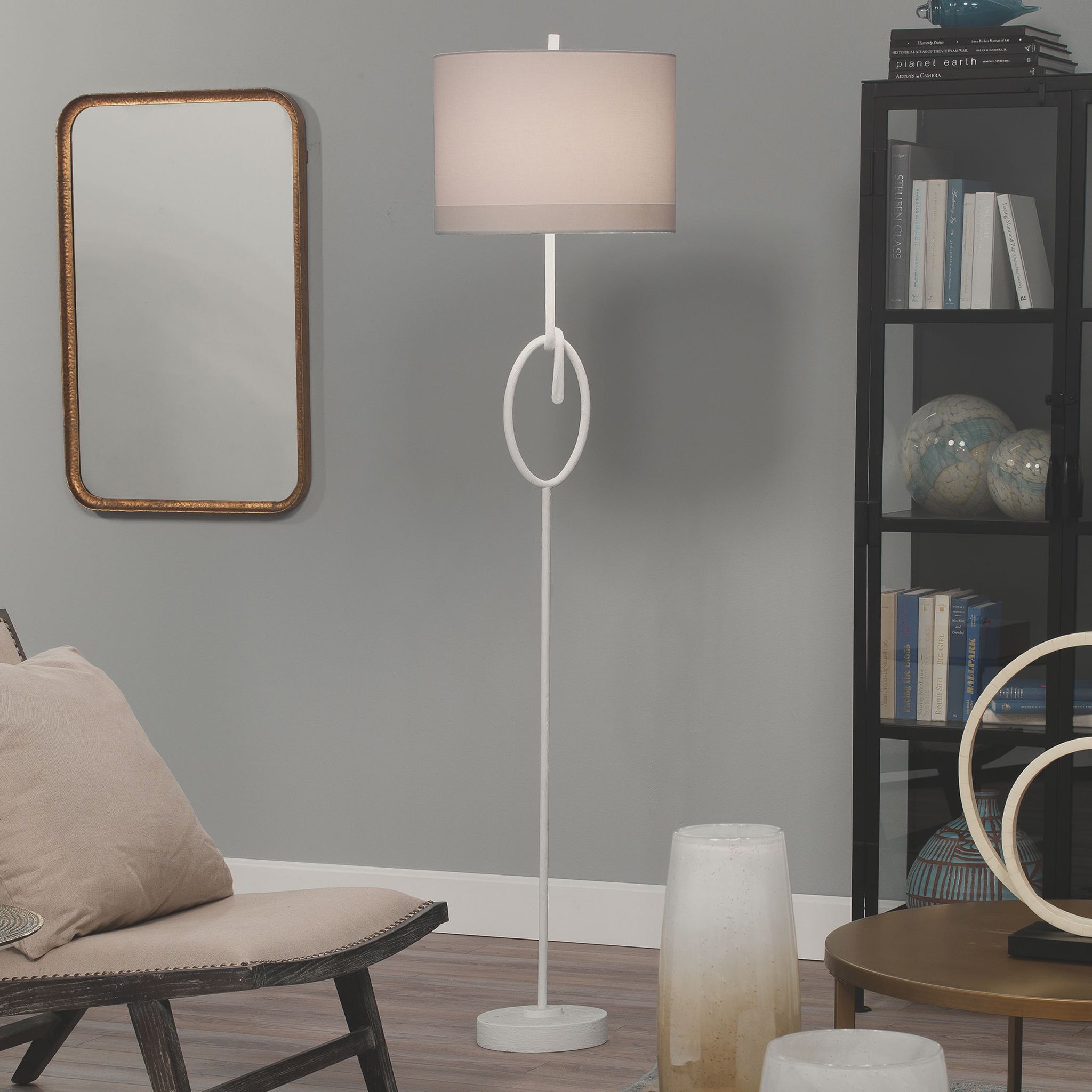 Loop Floor Lamp