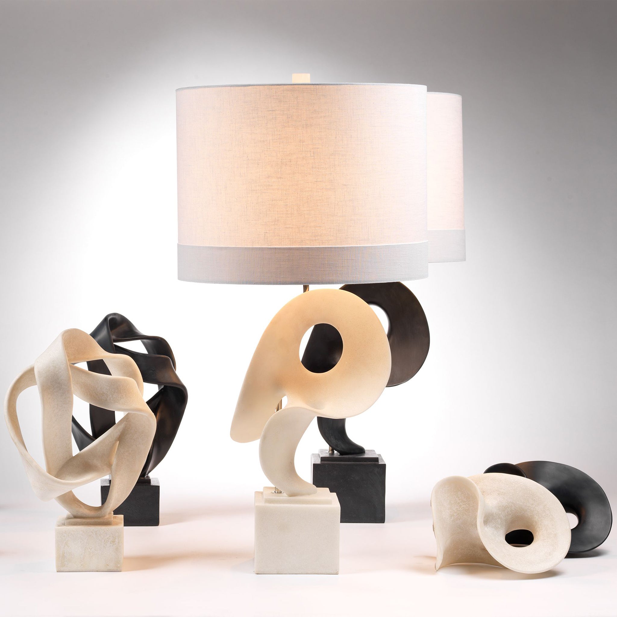 Elphante Table Lamp