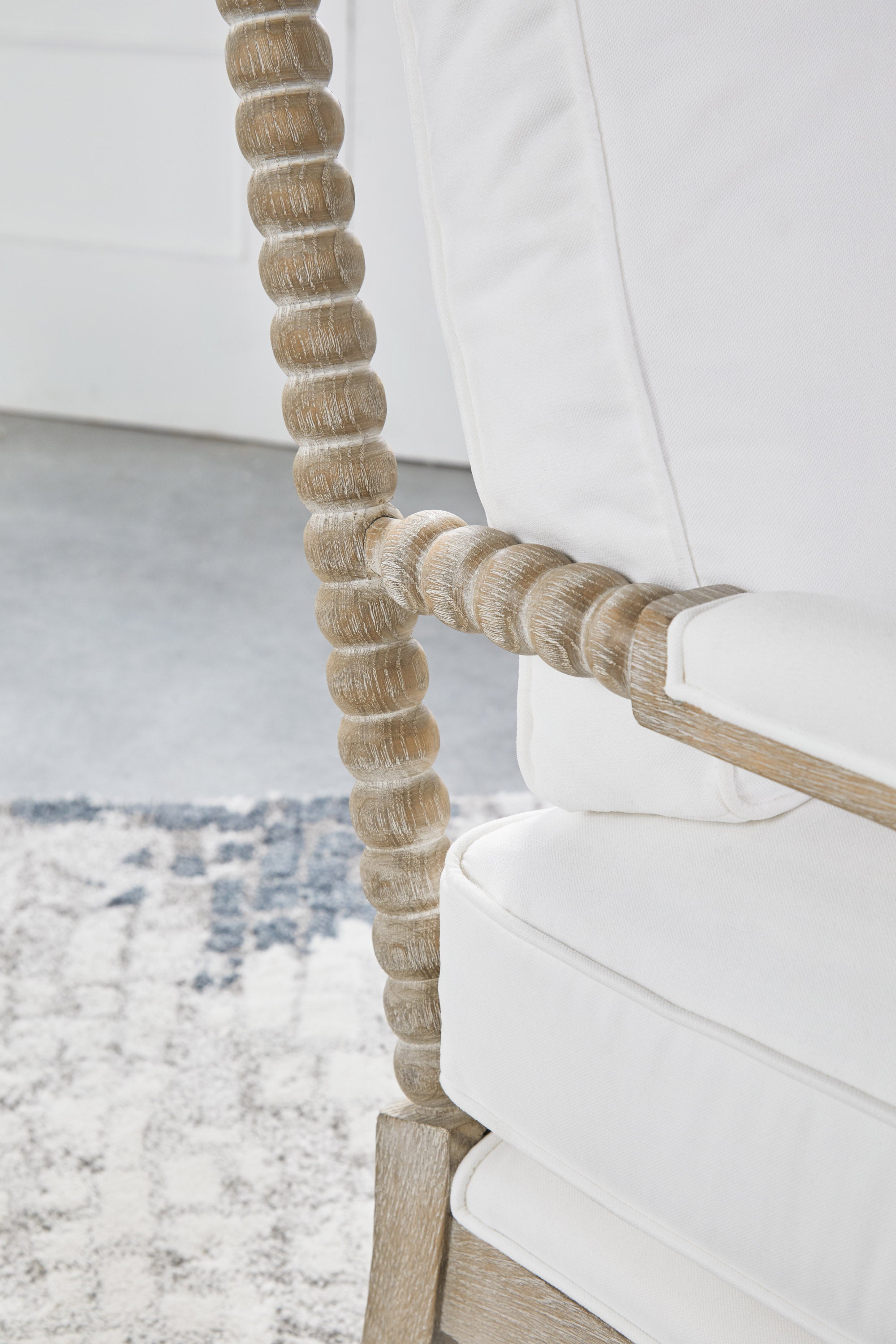 Toulouse Chaise Lounge
