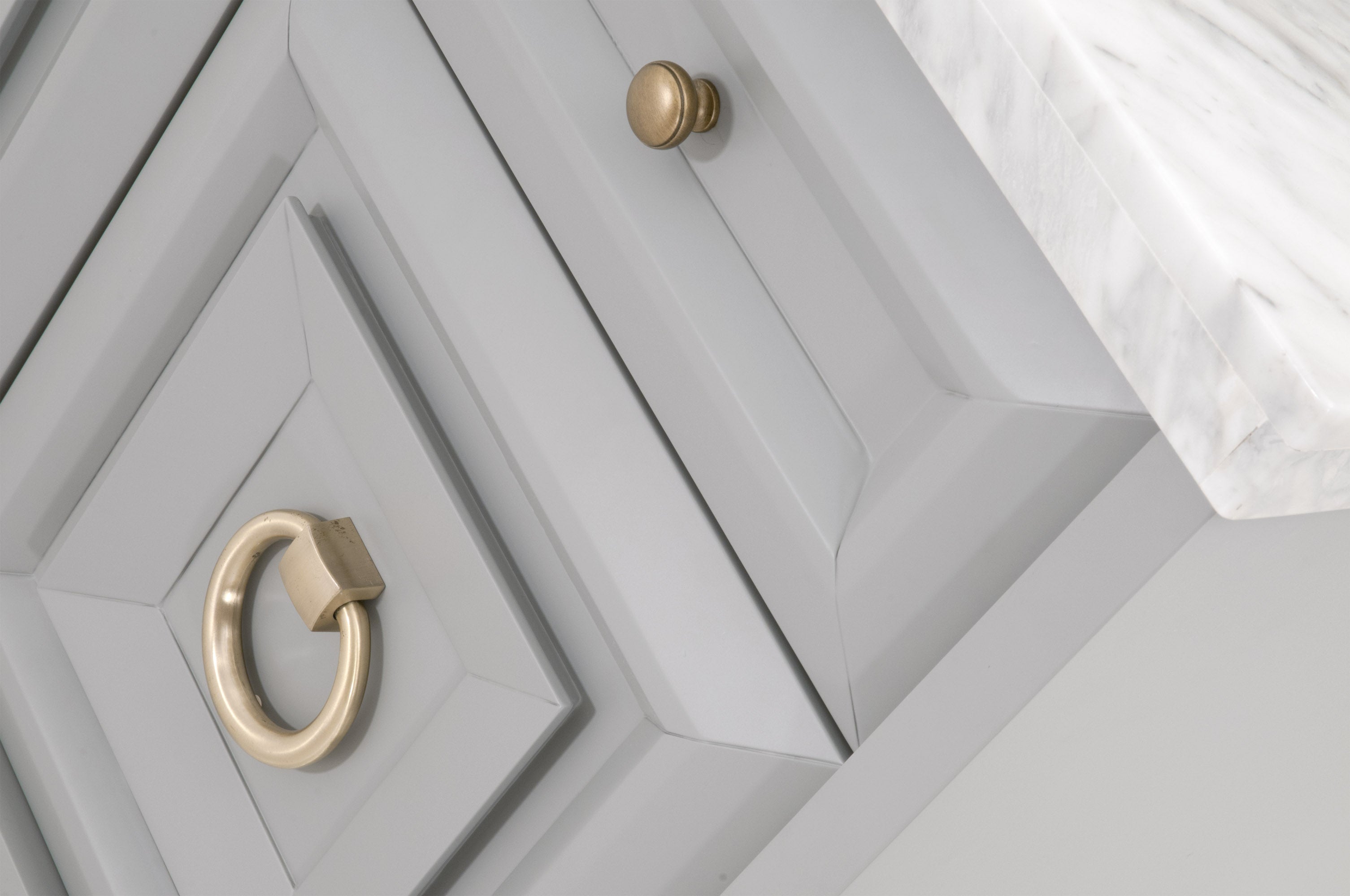 Giron Carrera Media Chest