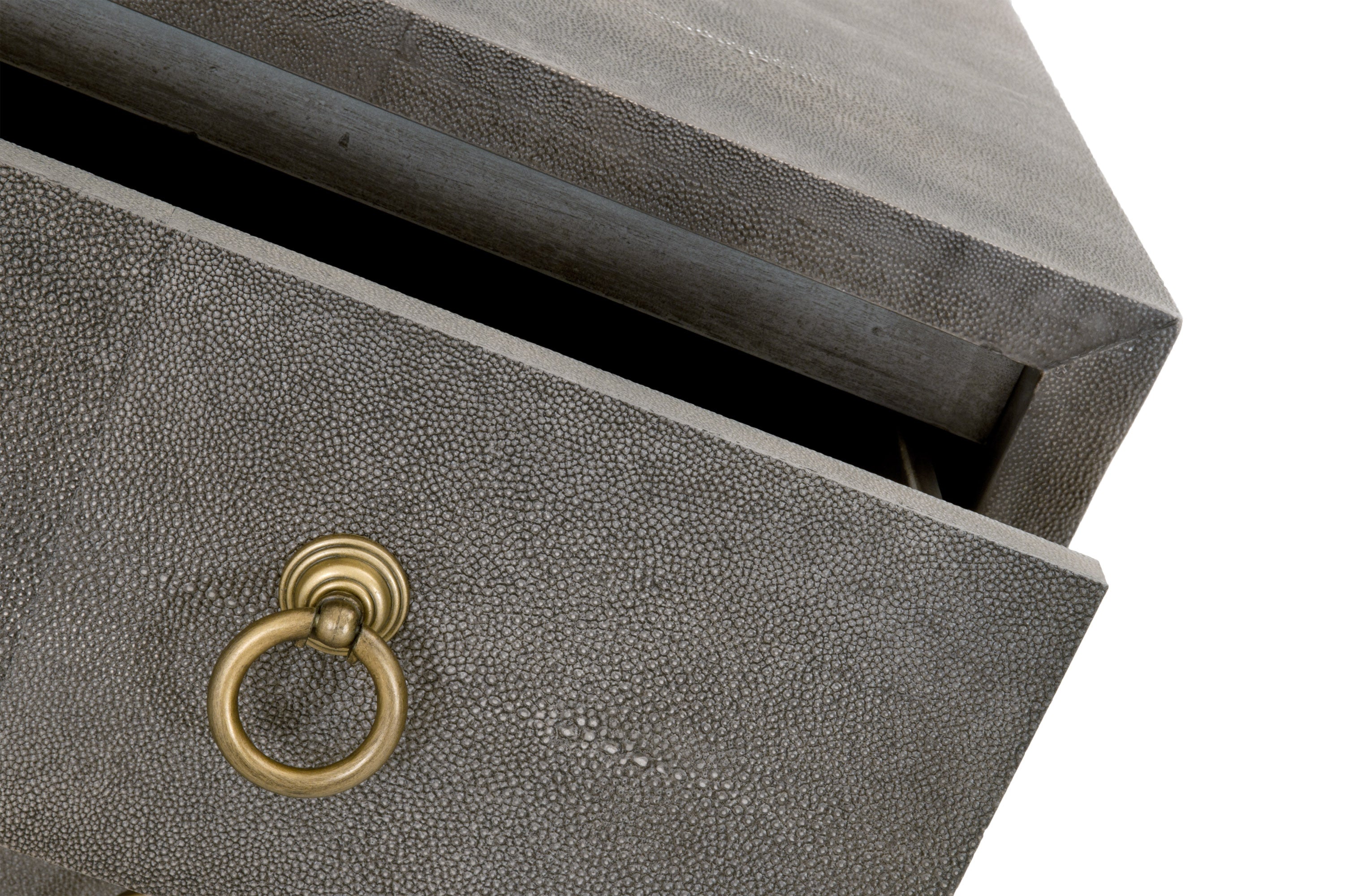 GlenEllyn Shagreen 3-Drawer Nightstand