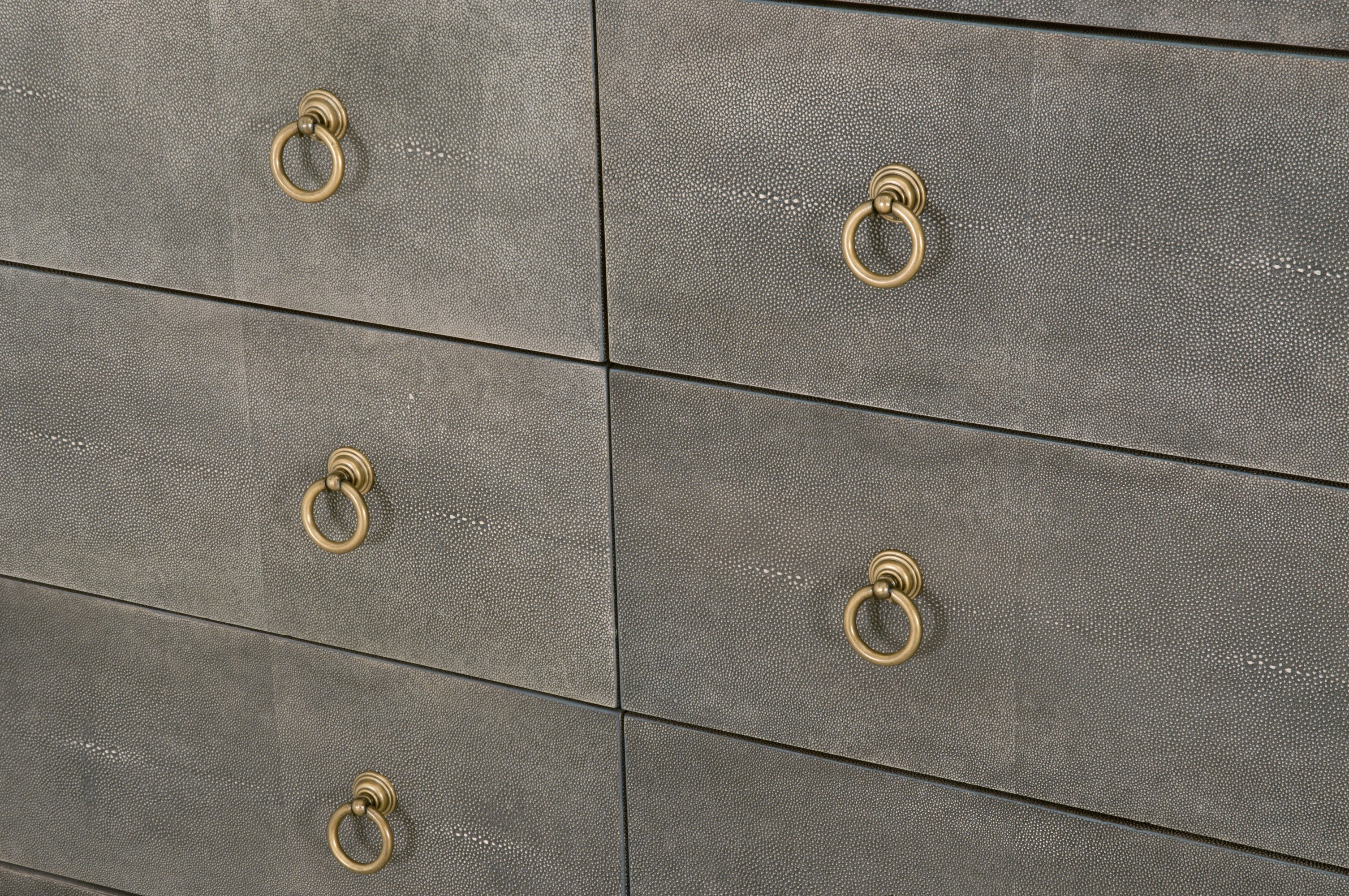 GlenEllyn Shagreen 6-Drawer Double Dresser